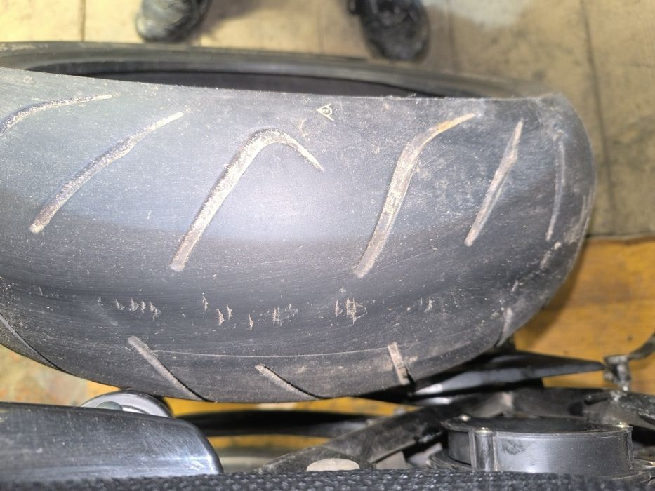 Шини,покришки r17 120-190