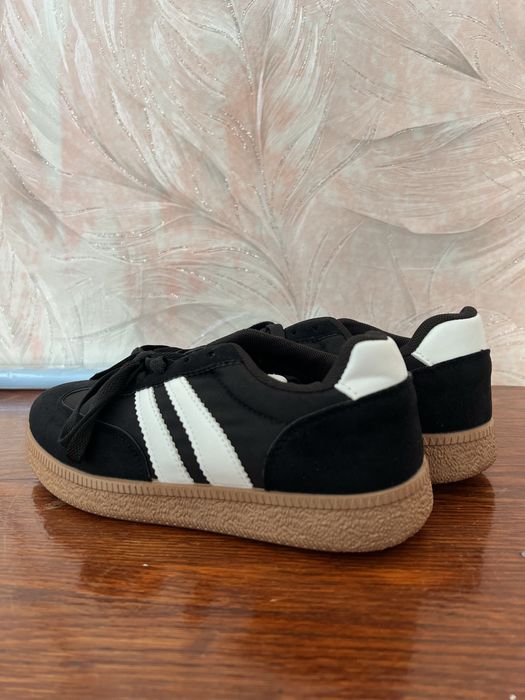 Кеди нові, 39 розмір