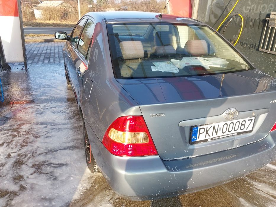 Toyota corolla e12 1.6 benz +LPG