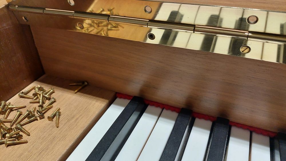 Pianino strojenie, regulacja, renowacja