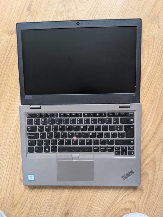 Lenovo ThinkPad L390 i3 (2.2 GHz) 24GB RAM 500Gb SSD WIN11