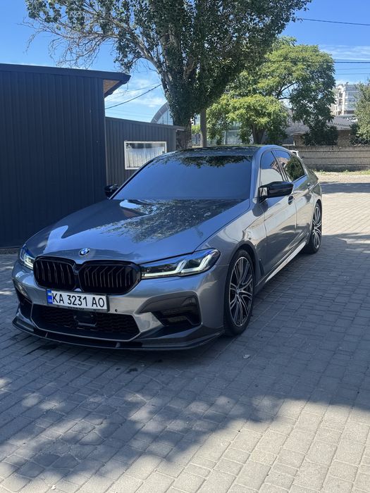 Бмв g30 540i переодетая
