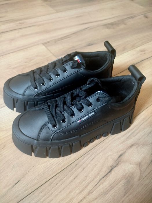 Buty Tommy Hilfiger 36