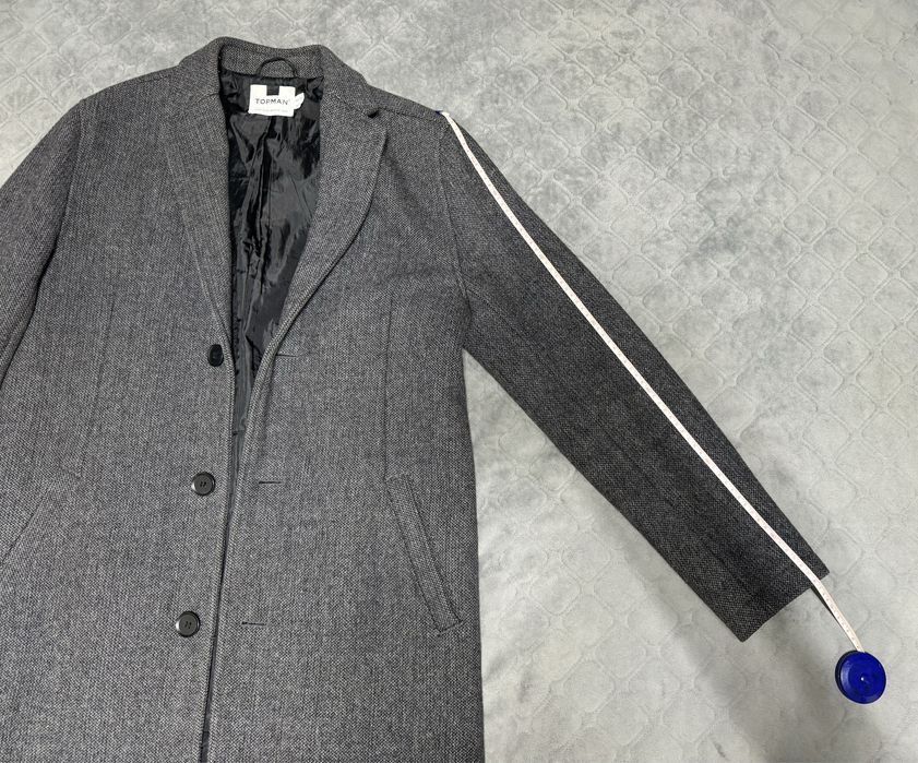 Чоловіче пальто