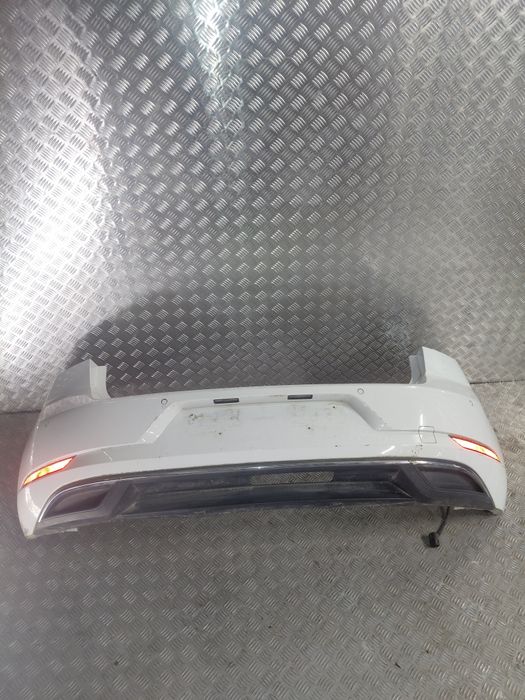 Zderzak tył vw golf 7