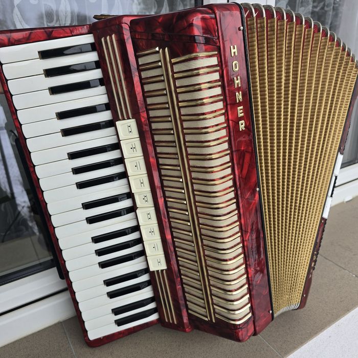 Akordeon Hohner Verdi III 120 basów