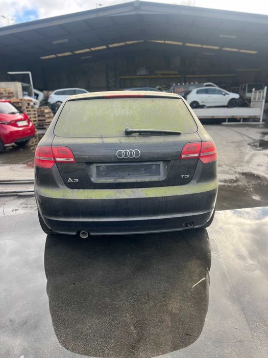Audi A3 8P sportback 1.6 TDI PARA PEÇAS