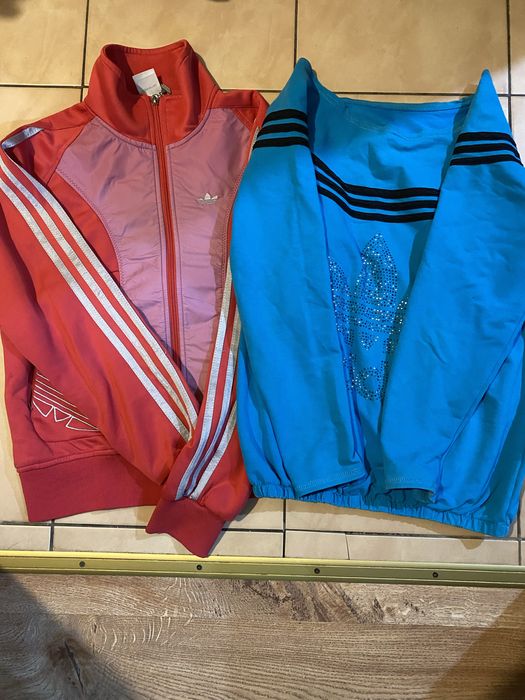 Отдам женские  вещи