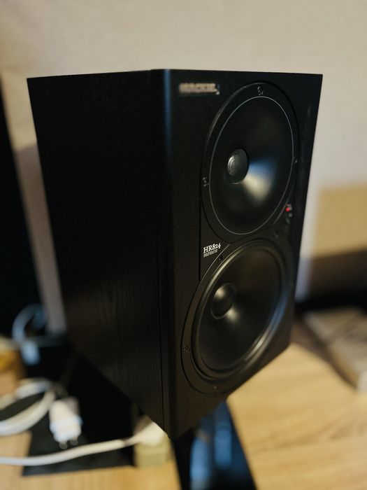Продам студійні монітори Mackie HR824