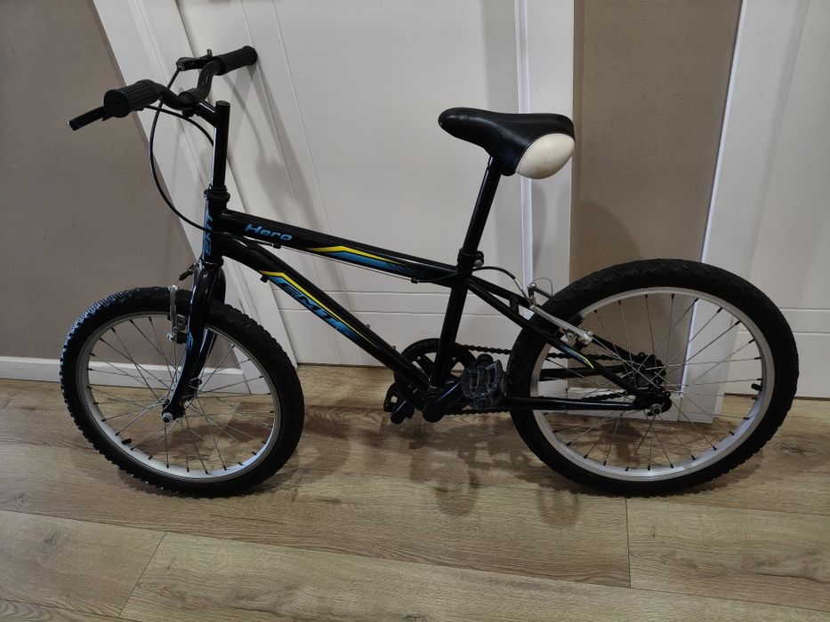 Bicicleta Criança / Juvenil Hero EMT – Roda 20 – Excelente Estado!
