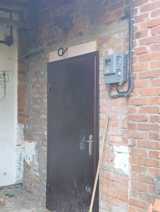Продам гарний будинок