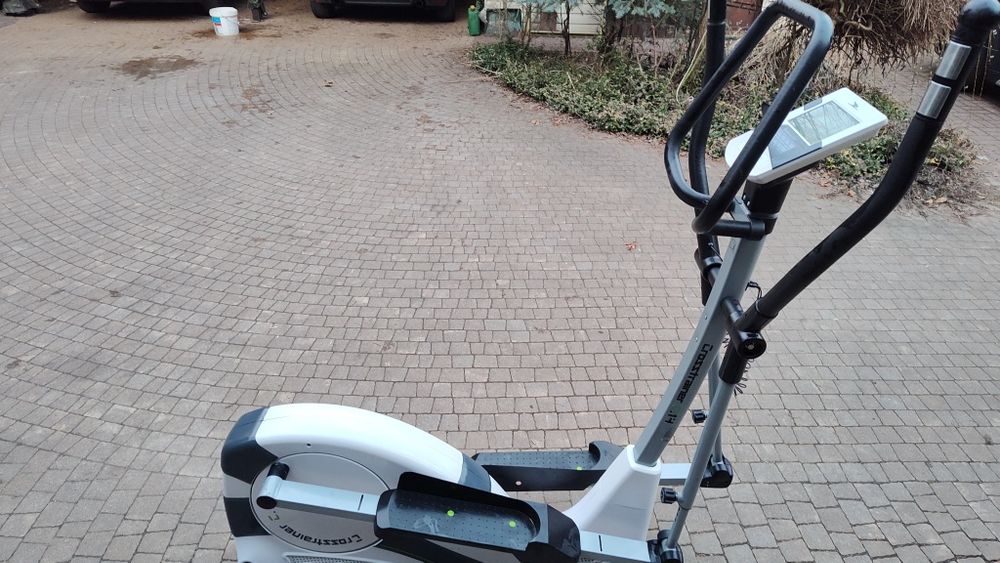 Duży orbitrek elektromagnetyczny do 150kg.