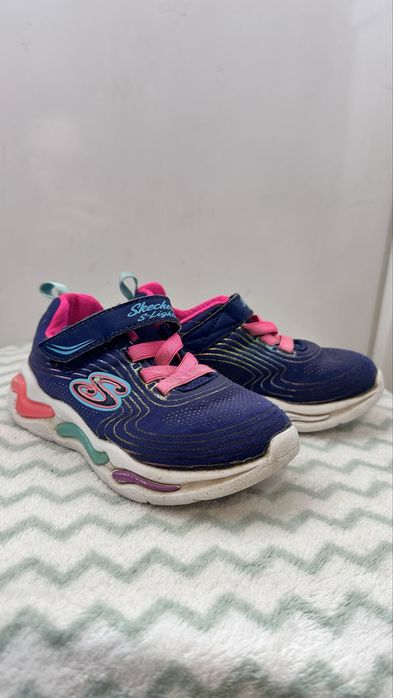 Продам набір дитячого взуття