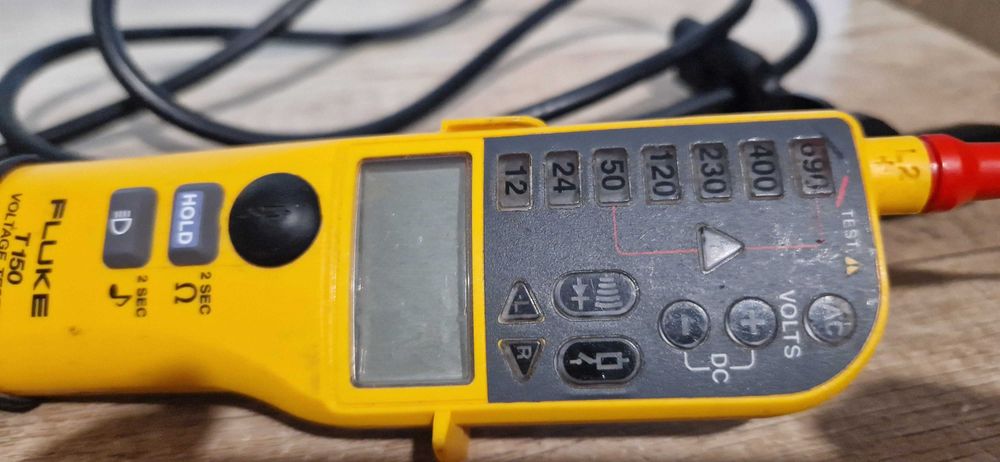 Tester Fluke T150