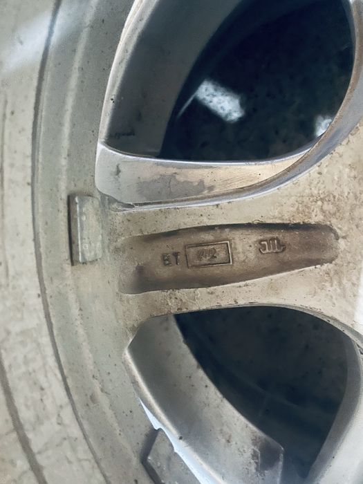 Продам  титани р 16