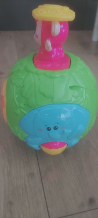 Vendo bola interativa Fisher Price