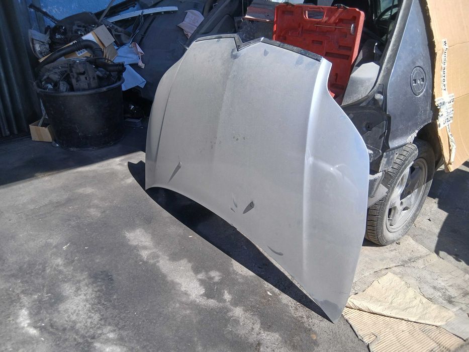 Capot citroen C4