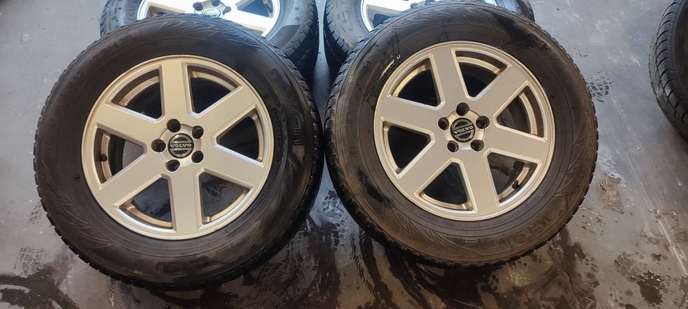 17" 7J 5x108 Komplet felg Volvo XC90
