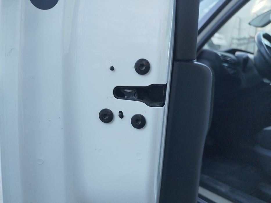 Fechadura / fecho porta frente esquerdo CITROËN C4 Picasso II