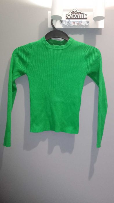 Sweter prążek cienki Reserved