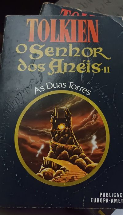(1987) As Duas Torres (O Senhor dos Anéis), de JRR Tolkien