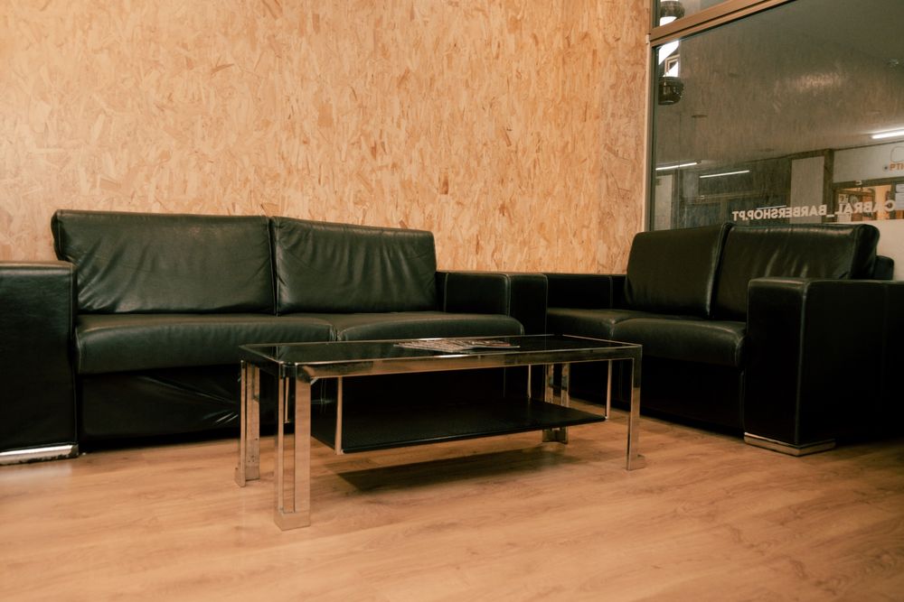 Vendo 2 sofás em bom estado