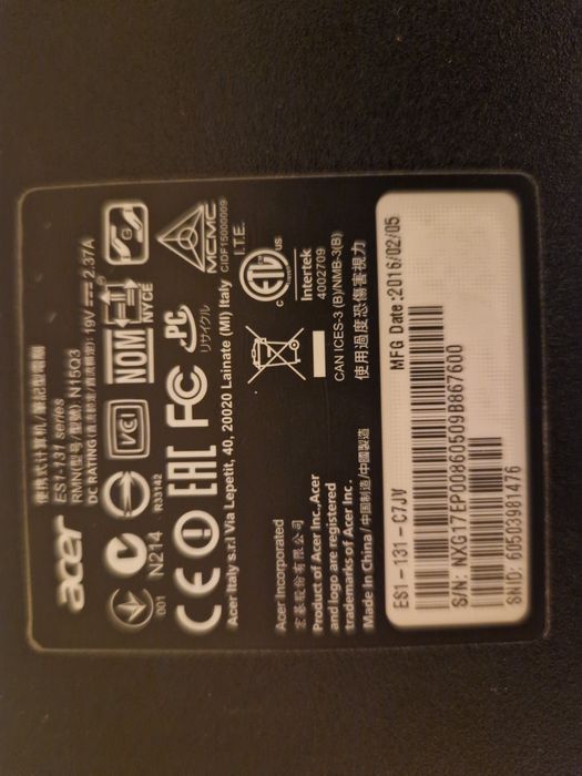 Laptop Dell aspire es11