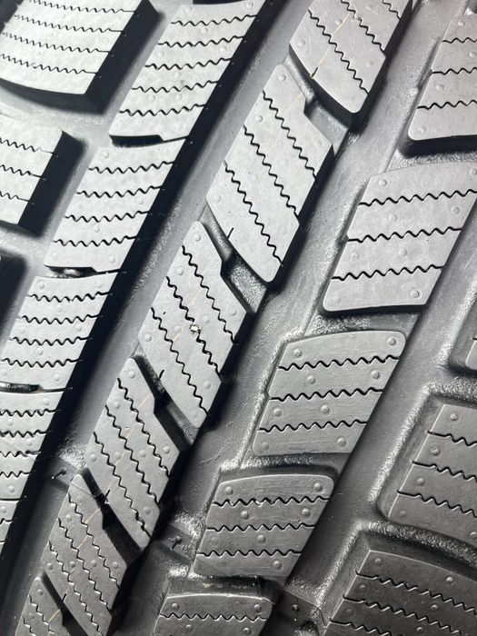 235/55/19 R19 Nexen Roadstone winguard Sport зима 4 шт ціна за 1 шт