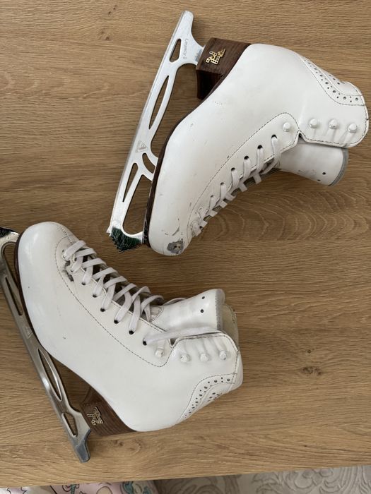 Ковзани професійні  Risport Pro + лезо