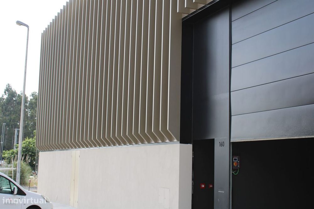 Armazém Novo para Arrendamento – Zona Industrial da Maia