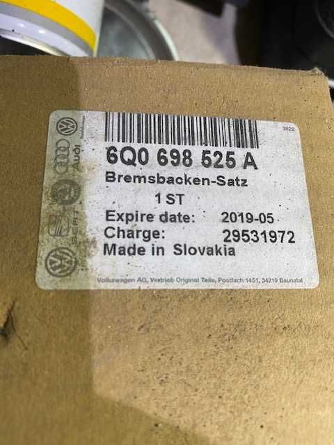 Гальм.колодки та диски 6R0615301, 6Q0698151, 6Q0698525A, 1H0698545A