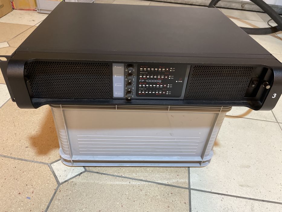 Koncowka mocy fp10000q 4x2500W