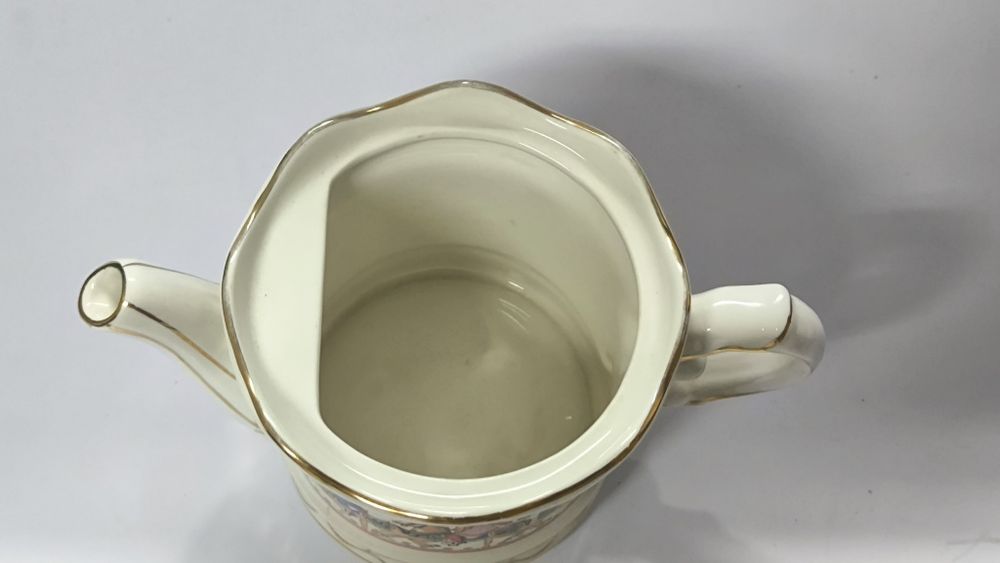 Imbryk porcelanowy SADLER "Karuzela". England.