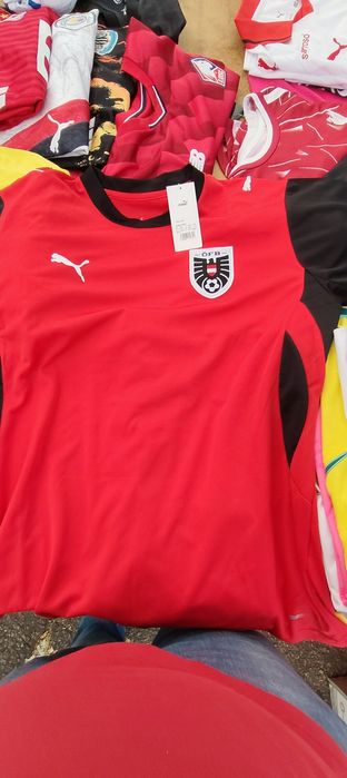 varios clubes e seleçoes