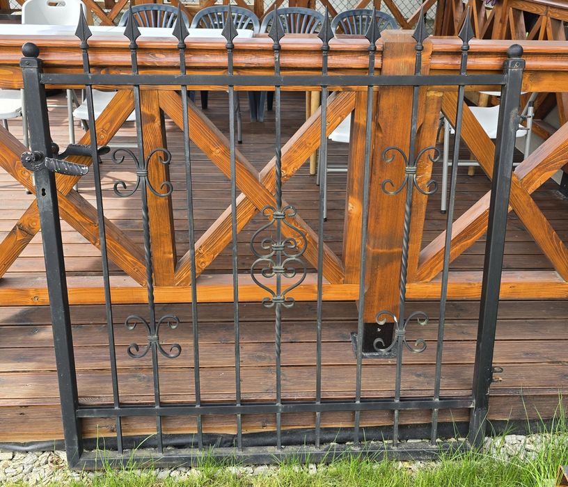 Brama dwuskrzydlowa, przesuwna i furtka