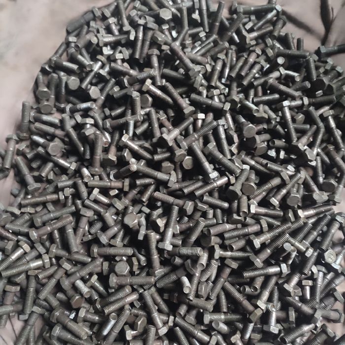 Продам болти м8×35