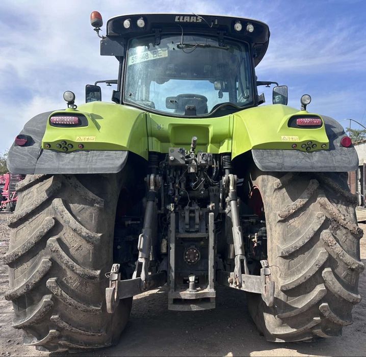 Трактор CLAAS AXION 930