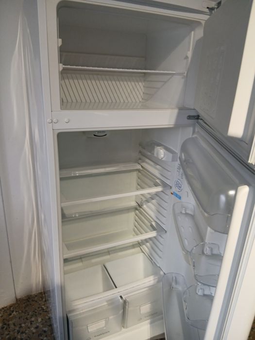 Frigorifico indesit xl