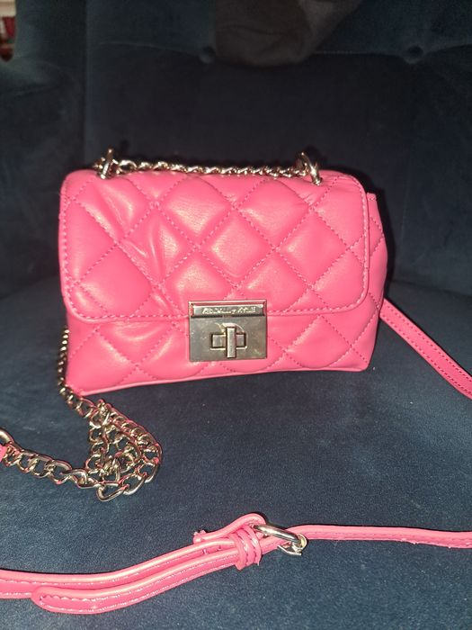 Mała różowa  torebka Kendall  Kylie Quilted Mini