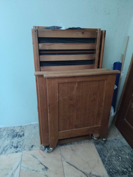 Cama de grades + colchão