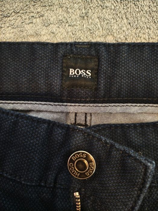 Spodnie męskie Hugo Boss.