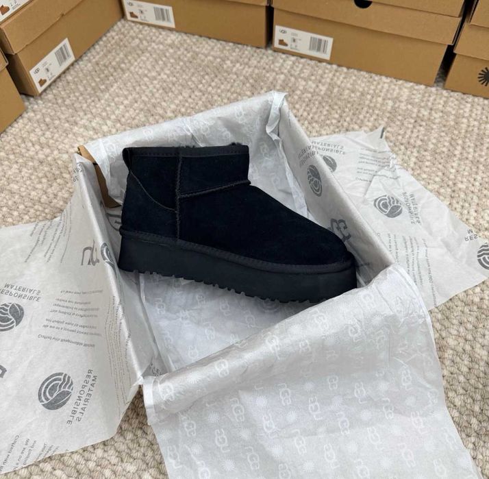 UGG Classic Mini Boots R.36