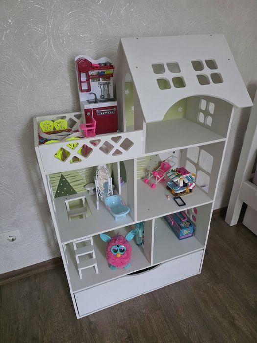 Будиночок для ляльки