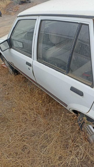 Carro Opel Corsa A - Antigo