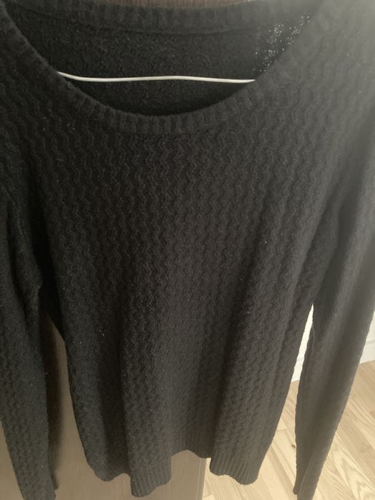 Sweter czarny r M/L