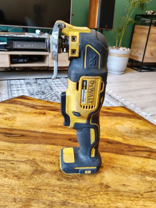 Narzędzie wielofunkcyjne DeWalt DCS355