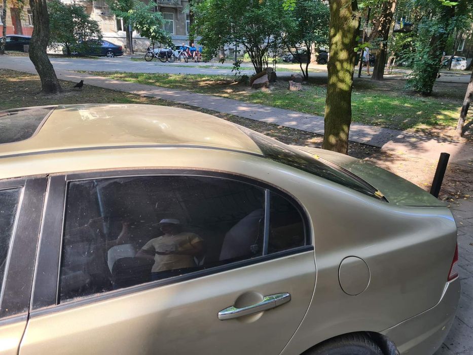 Продам Хонда сивик 2007