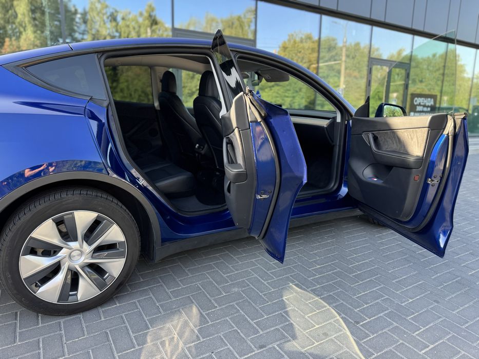 Tesla Y 2020 78 kWh Long Range Dual Motor