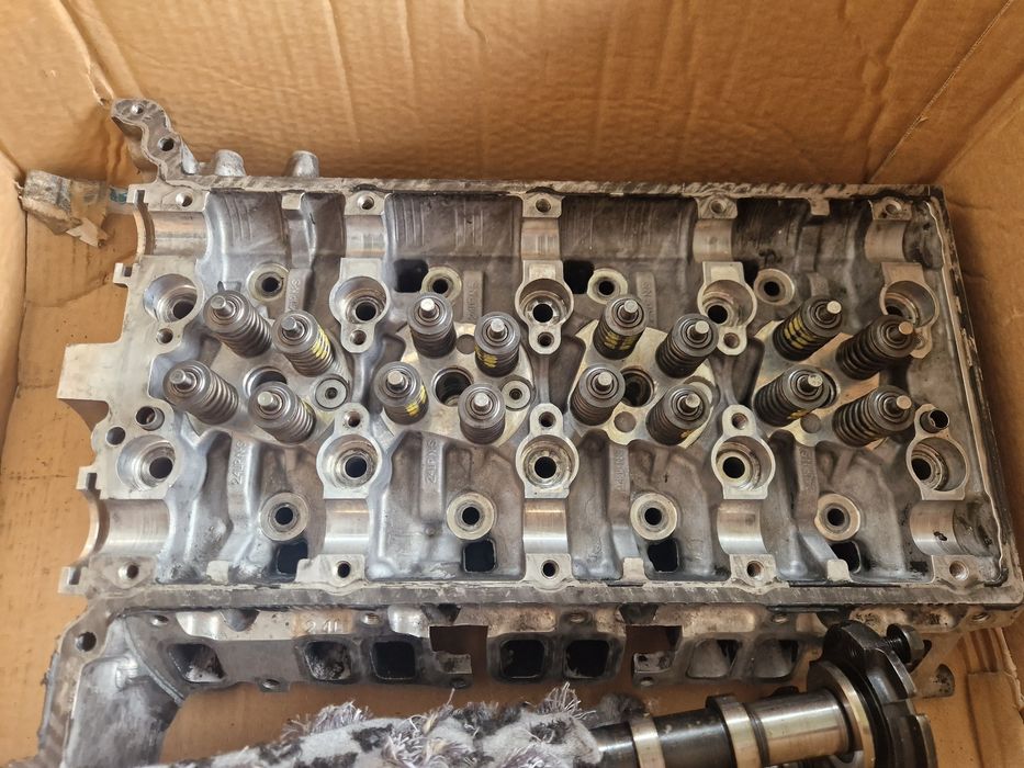 ГБЦ Головка блока Ford Transit 2.4 tdci 2006-2014 6C1Q-6090-BD