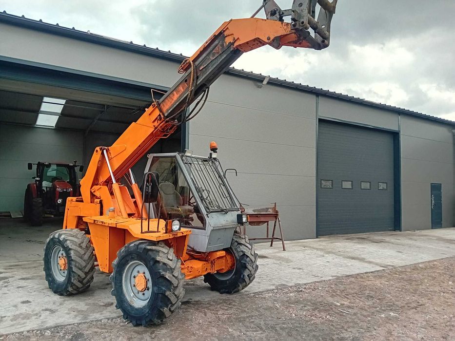 Ładowarka teleskopowa Sambron D2045